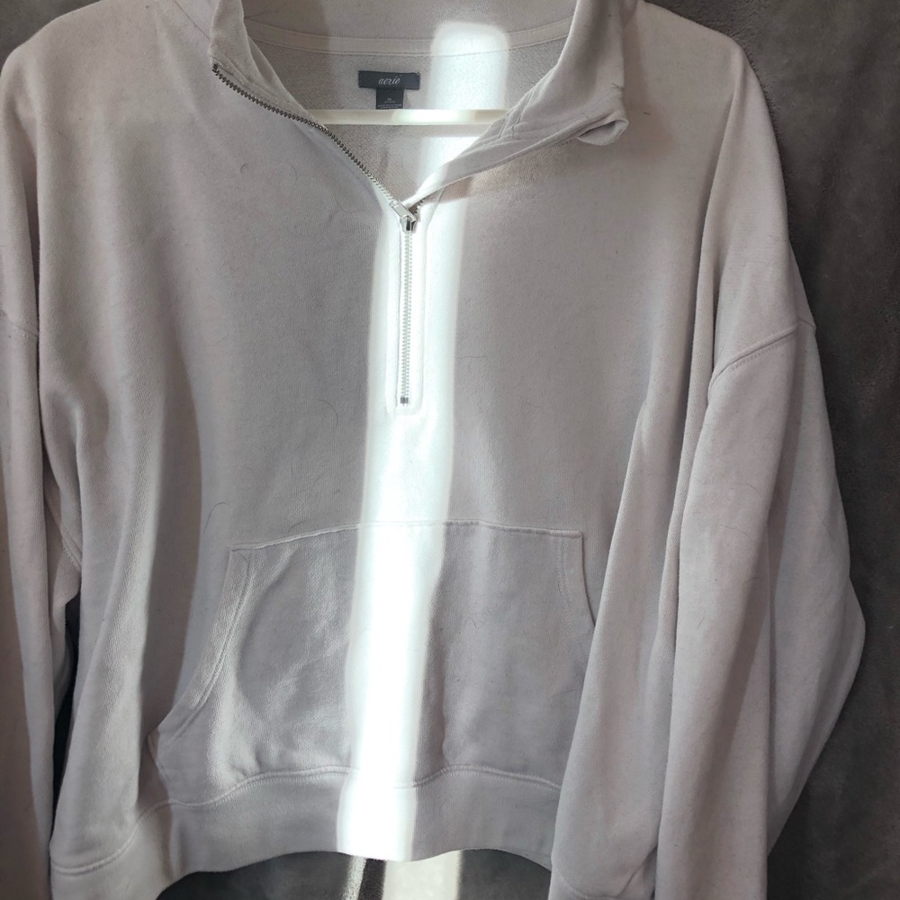 🤍aerie white cropped hoodie🤍